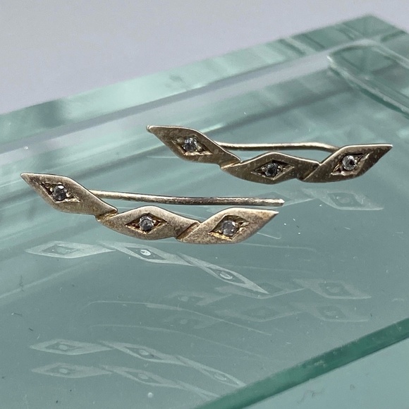 Vanessa Lianne Jewelry - Diamond Earrings Silver- NWOT - climb up earlobes